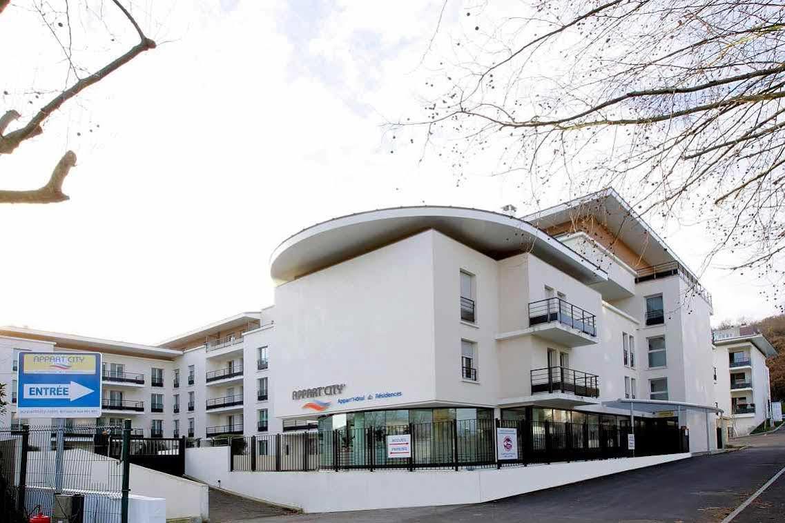 Comfort Suites Le-Port-Marly Paris Ouest Le Port-Marly Zewnętrze zdjęcie