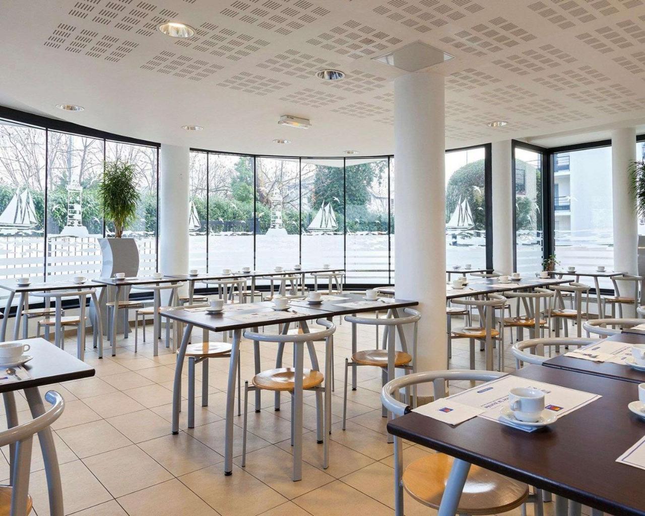 Comfort Suites Le-Port-Marly Paris Ouest Le Port-Marly Zewnętrze zdjęcie