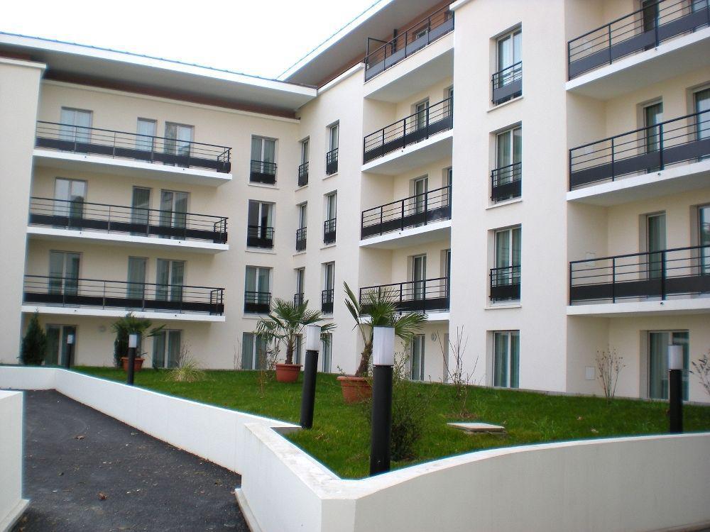 Comfort Suites Le-Port-Marly Paris Ouest Le Port-Marly Zewnętrze zdjęcie