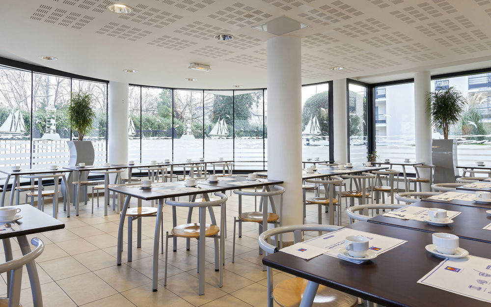 Comfort Suites Le-Port-Marly Paris Ouest Le Port-Marly Zewnętrze zdjęcie