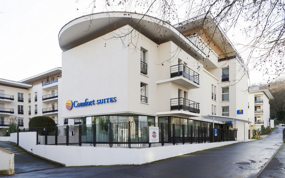 Comfort Suites Le-Port-Marly Paris Ouest Le Port-Marly Zewnętrze zdjęcie