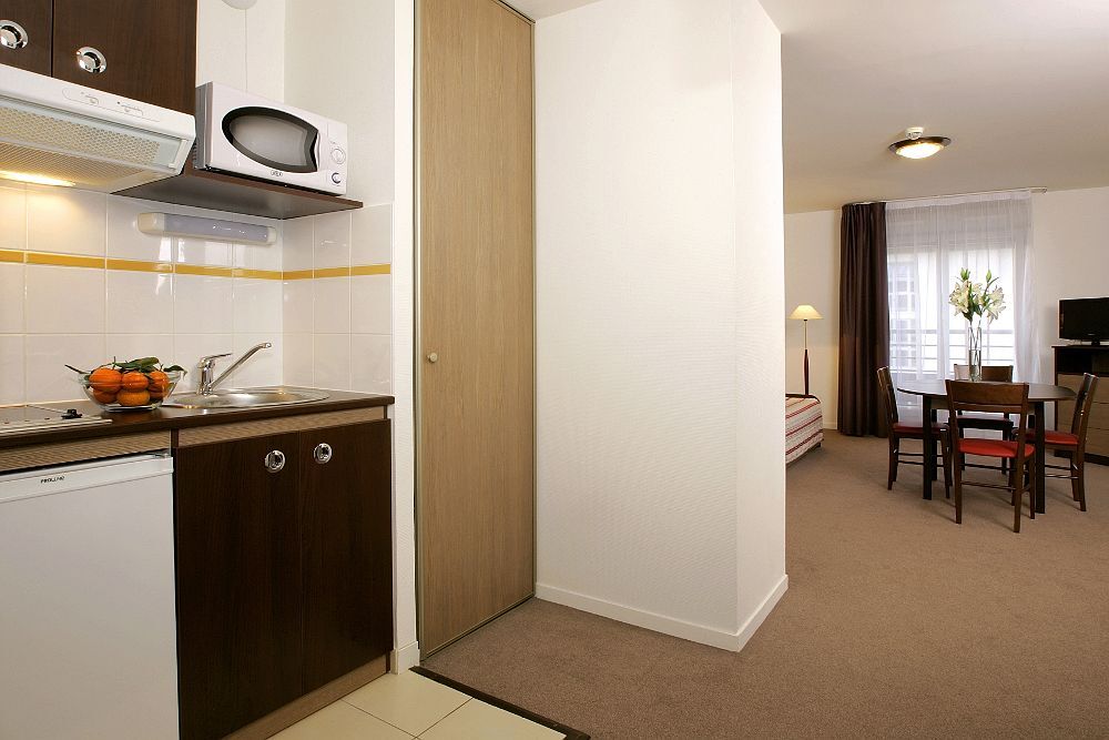 Comfort Suites Le-Port-Marly Paris Ouest Le Port-Marly Zewnętrze zdjęcie